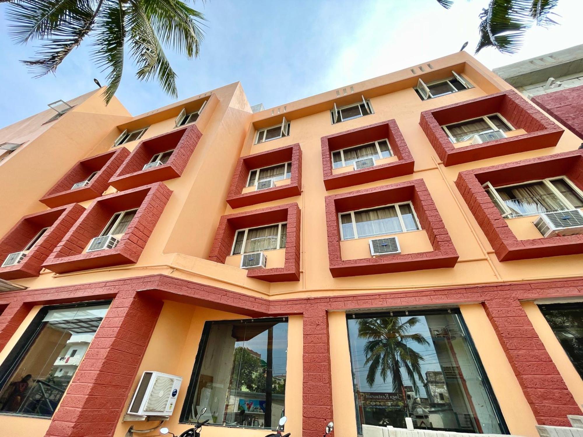 Hotel Rockbay, Puri Swimming-Pool, Near-Sea-Beach-And-Temple Fully-Air-Conditioned-Hotel With-Lift-And-Parking-Facility Екстер'єр фото